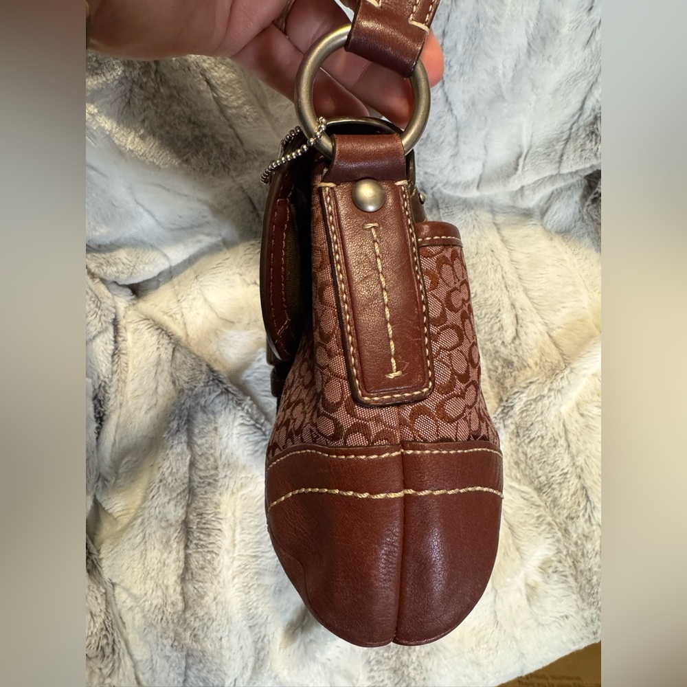 Coach - Limited Edition SoHo Studded Flap Hobo Bag - 2007 Burgundy - Picture 5 of 12